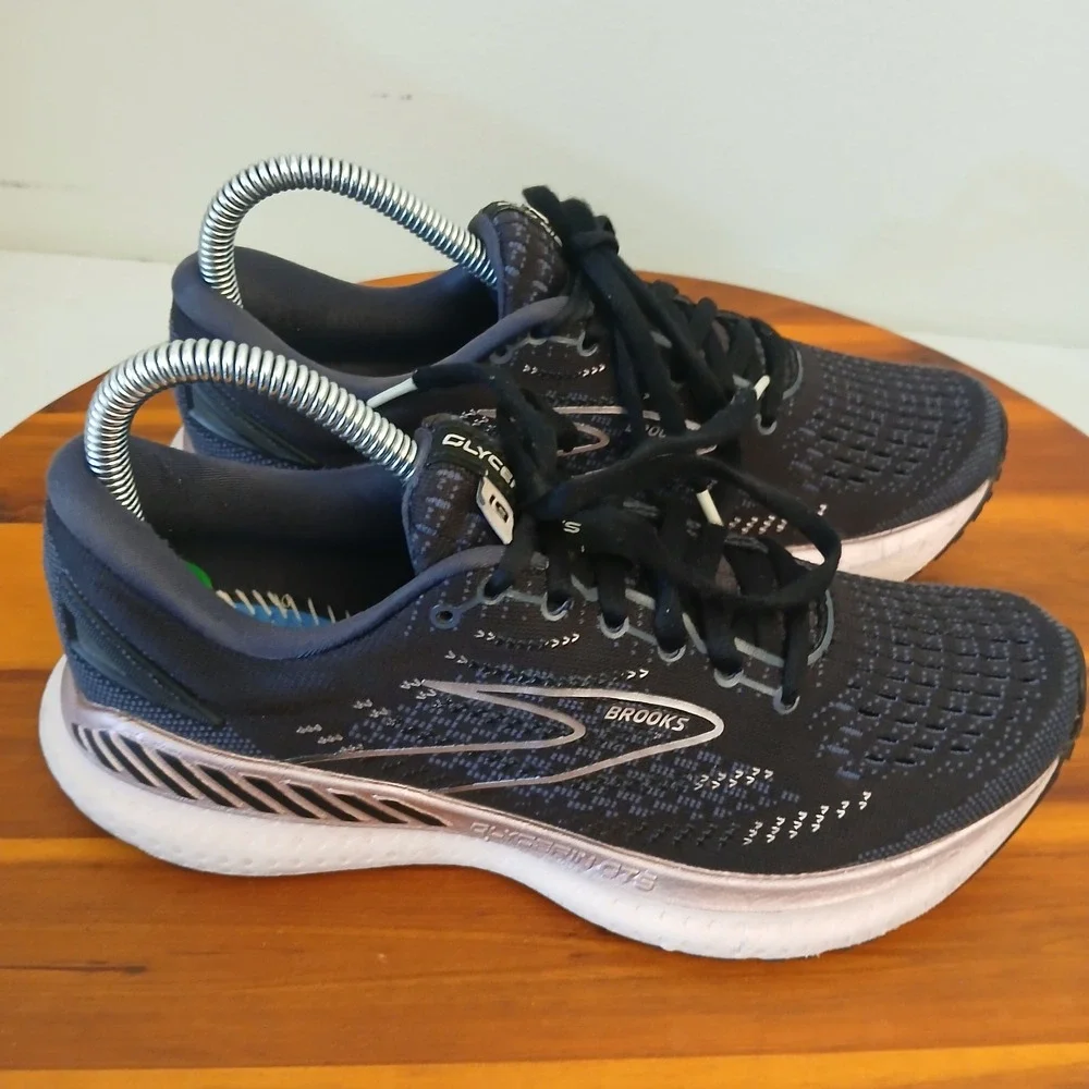 Brooks see images
